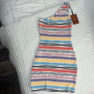 Brand New Missoni Short Cover up! Size 40 beautiful